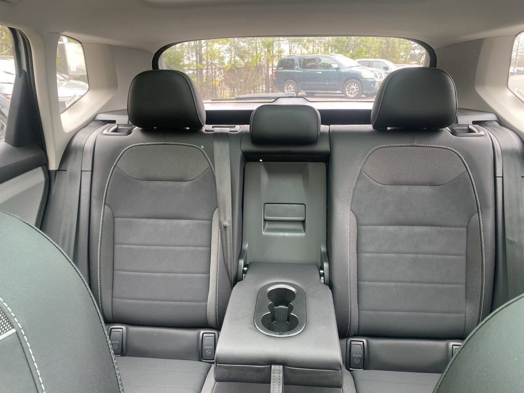Used 2024 Volkswagen Taos SE image 26