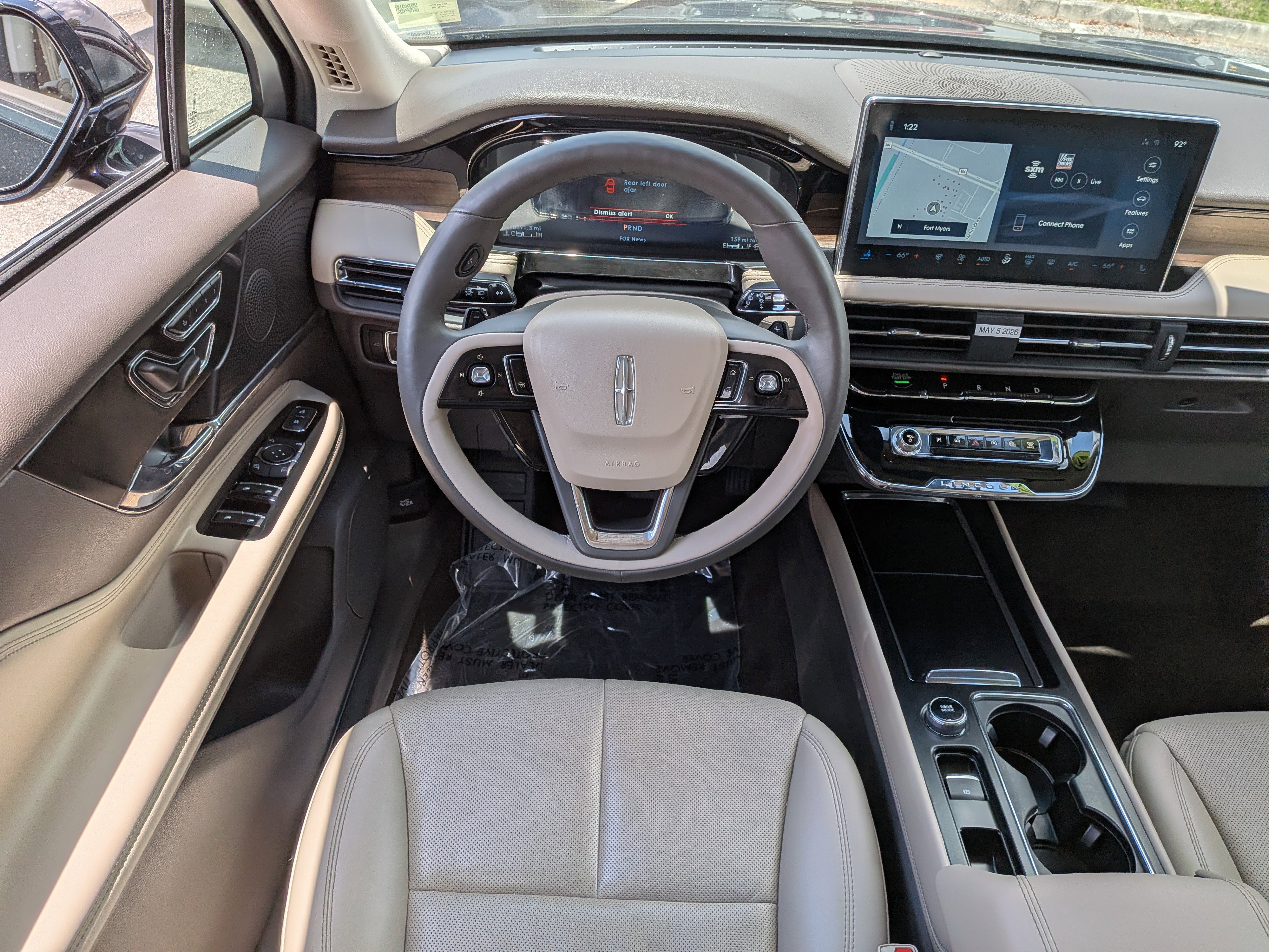 Used 2023 Lincoln Corsair Reserve w/ Equipment Group 201A image 18