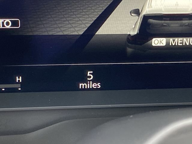 New 2026 Nissan Rogue Platinum image 6