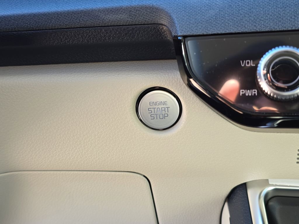 New 2026 Kia Carnival EX FWD image 27