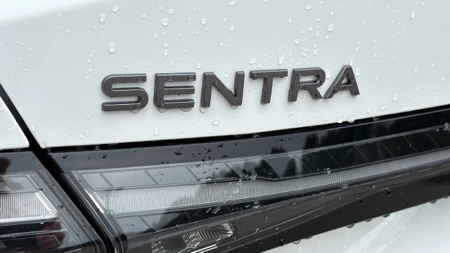New 2027 Nissan Sentra SV w/ SV Convenience Package FWD image 39