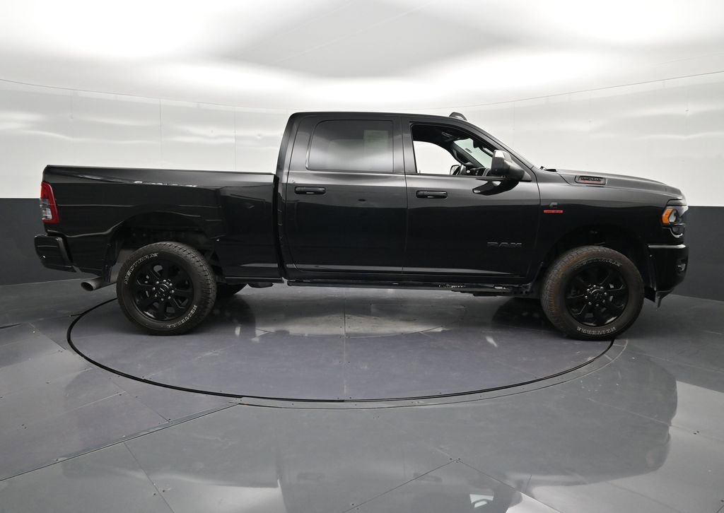 Used 2022 RAM 2500 Big Horn w/ Night Edition AWD/4WD image 4