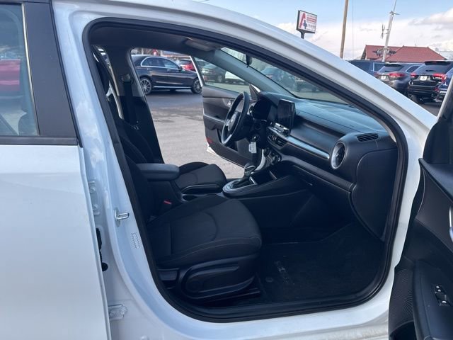 Used 2019 Kia Forte LXS image 12