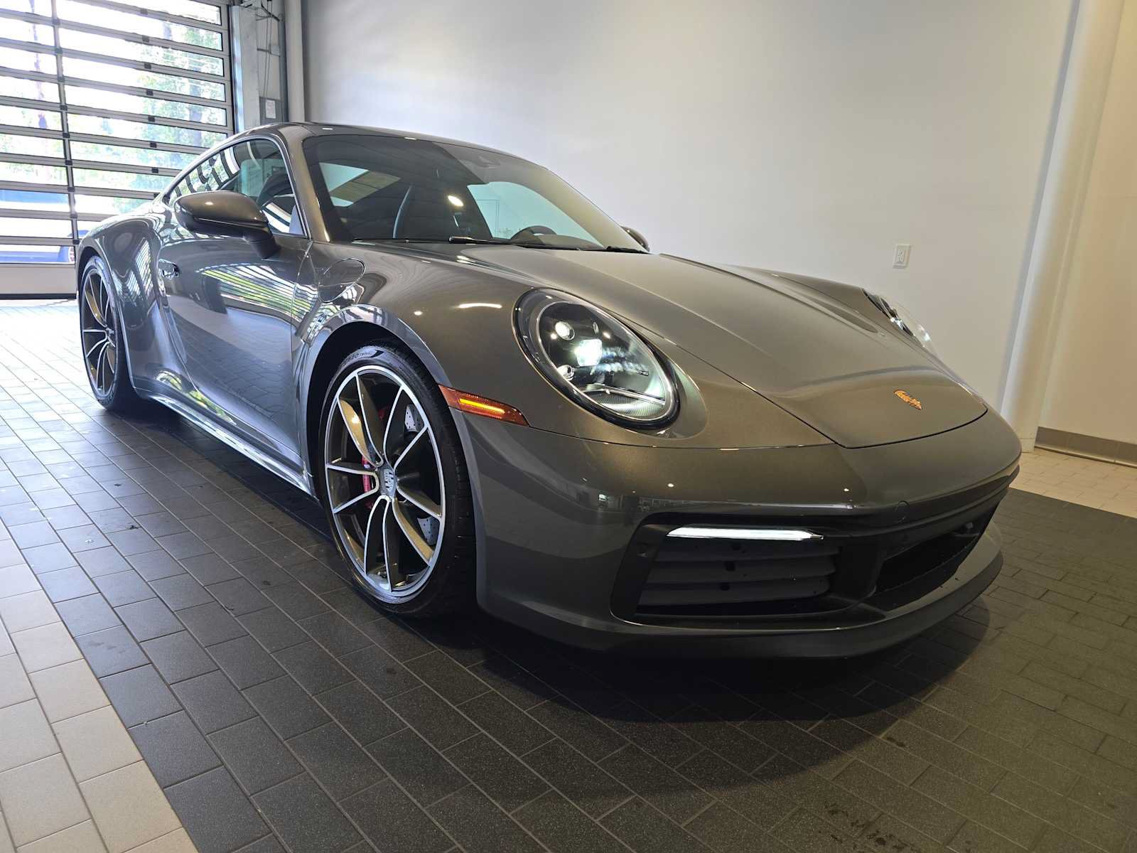 Used 2024 Porsche 911 Carrera S w/ Sport Package RWD image 9