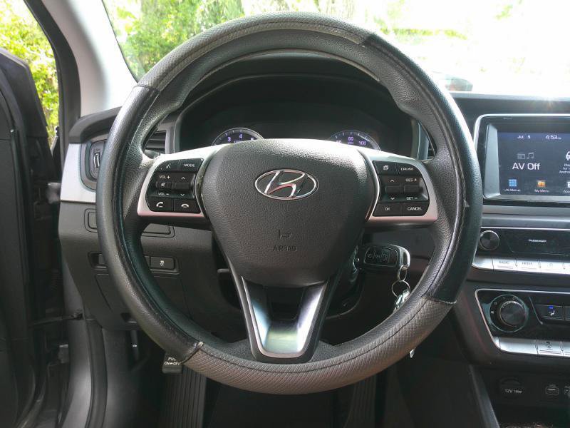 Used 2019 Hyundai Sonata SE FWD image 13