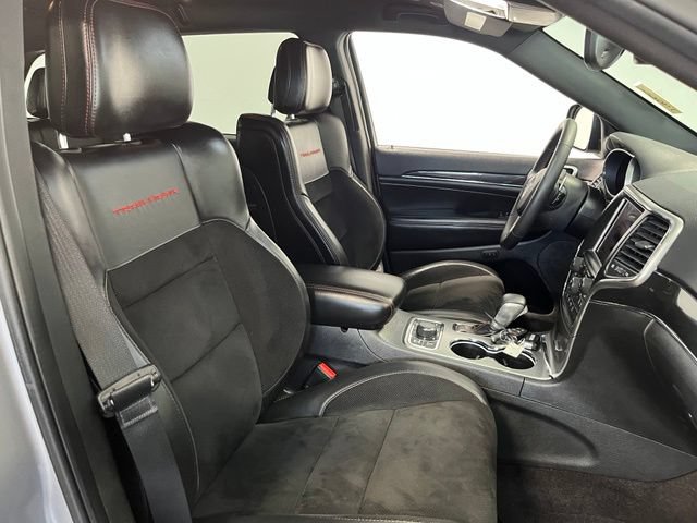 Used 2018 Jeep Grand Cherokee Trailhawk AWD/4WD image 10
