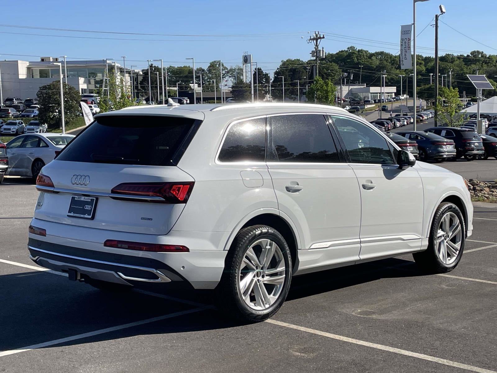 Certified 2023 Audi Q7 3.0T Premium Plus w/ Premium Plus Package AWD/4WD image 7