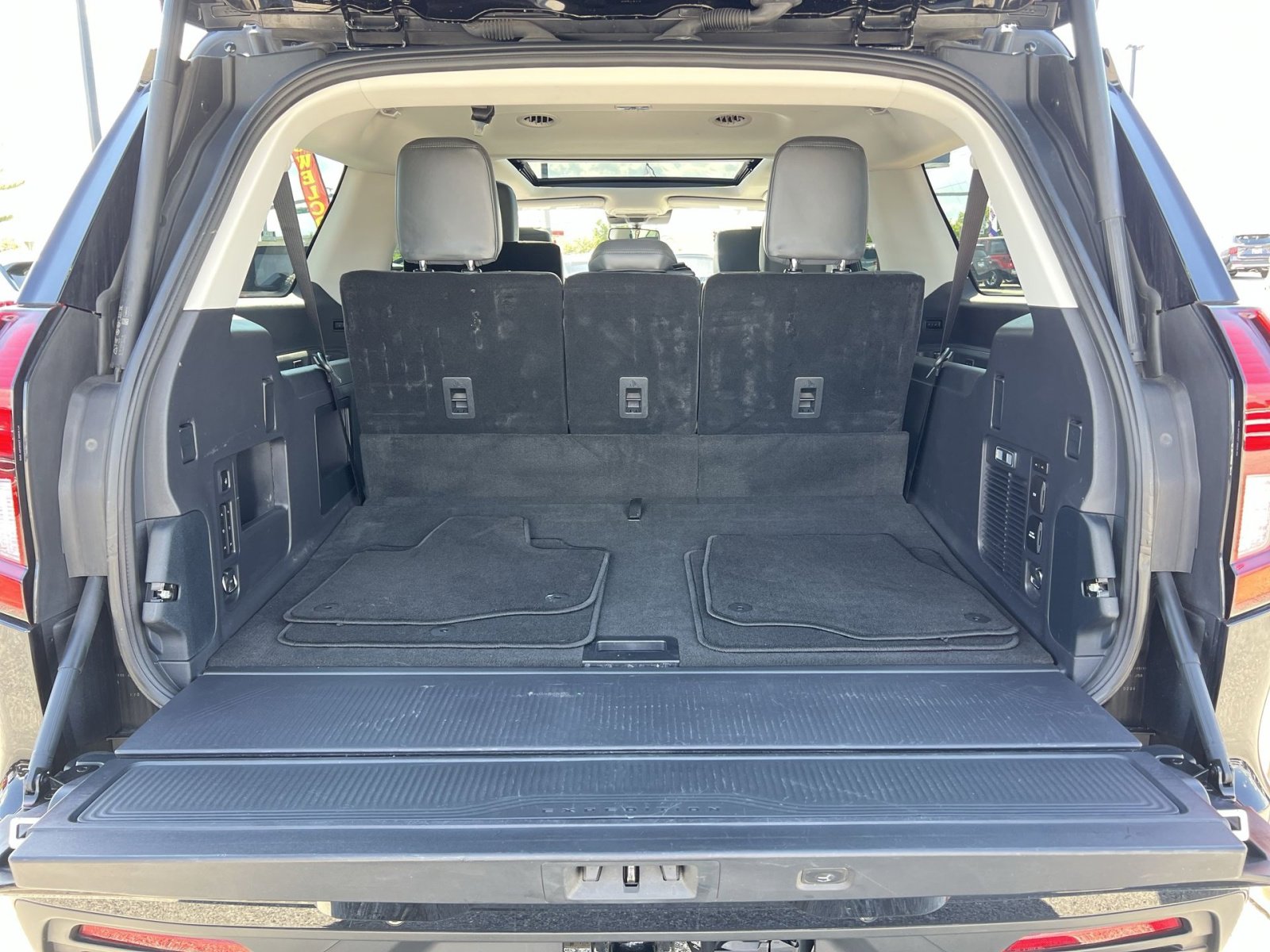 Certified 2025 Ford Expedition Max Active AWD/4WD image 33