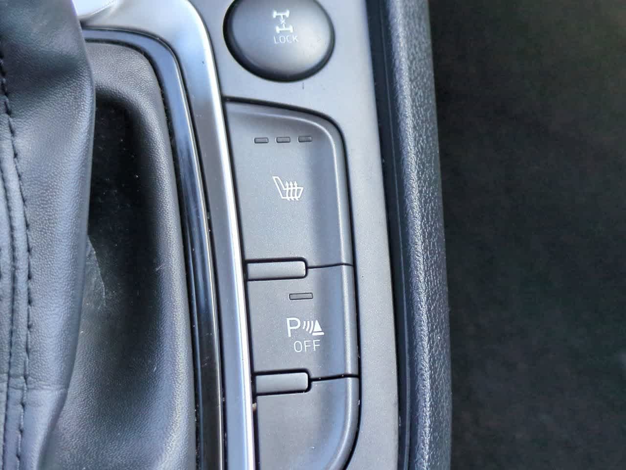 Used 2023 Hyundai Kona Limited AWD/4WD image 21