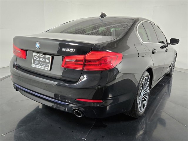 Used 2019 BMW 530i w/ Convenience Package image 6
