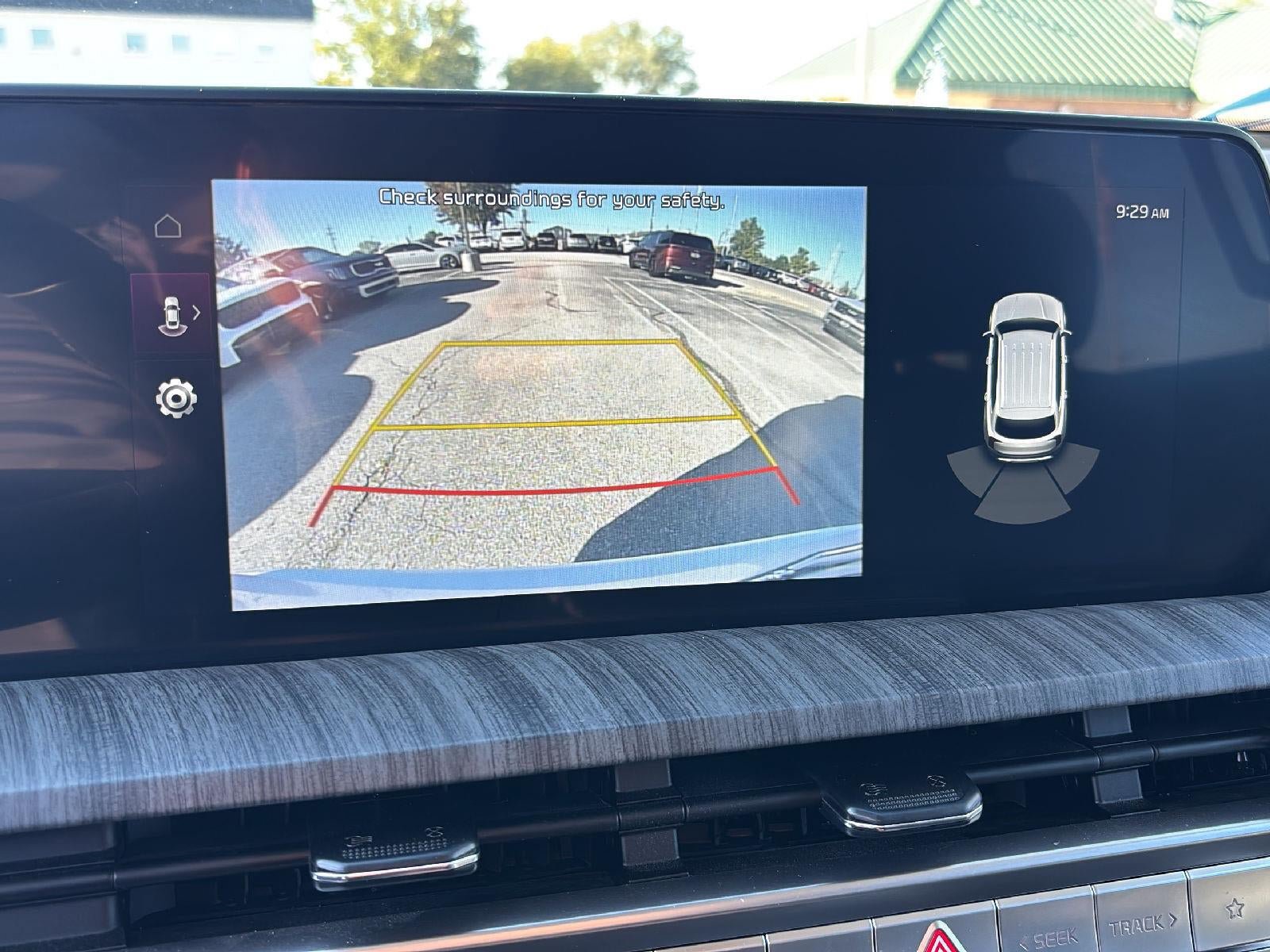 Certified 2025 Kia Telluride EX w/ EX Captain's Chair Package AWD/4WD image 17