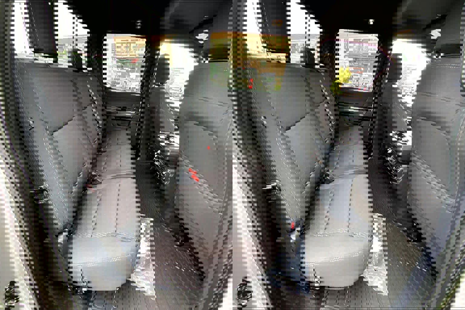 Certified 2021 Ford F150 XLT w/ Equipment Group 302A High image 18