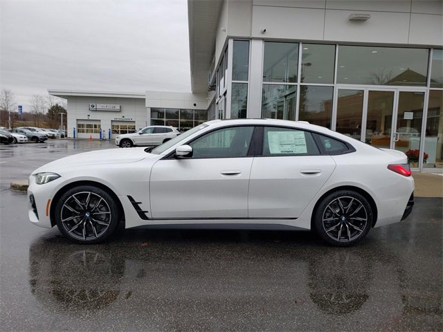 New 2026 BMW 430i xDrive w/ M Sport Package image 8