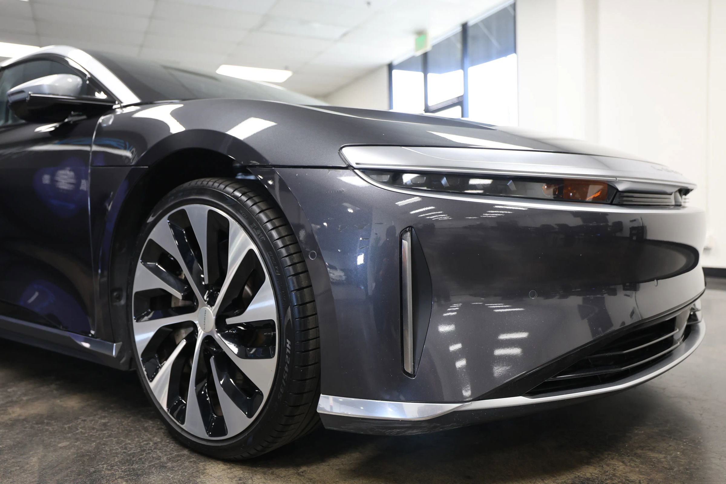 Used 2022 Lucid Air Grand Touring image 14