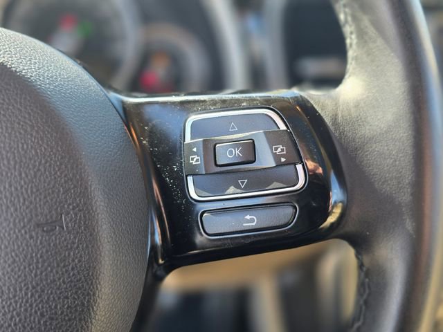 Used 2019 Volkswagen Beetle 2.0T SE image 22