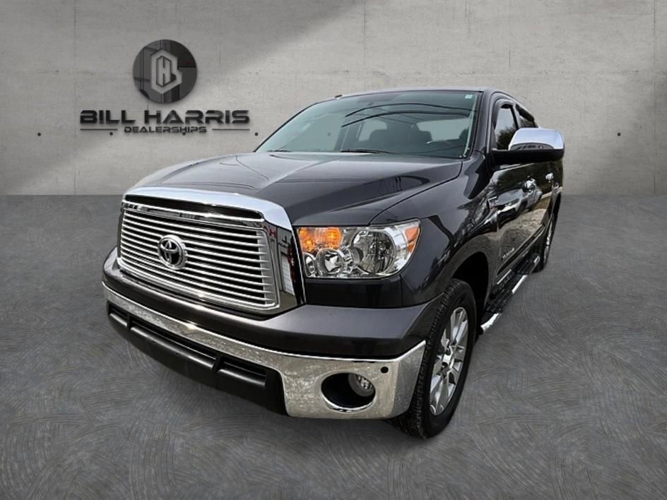 Used 2012 Toyota Tundra Limited w/ Platinum Pkg image 1