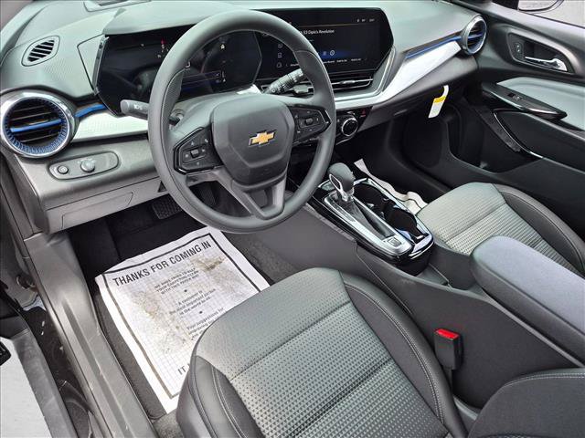 New 2026 Chevrolet Trax LT FWD image 3