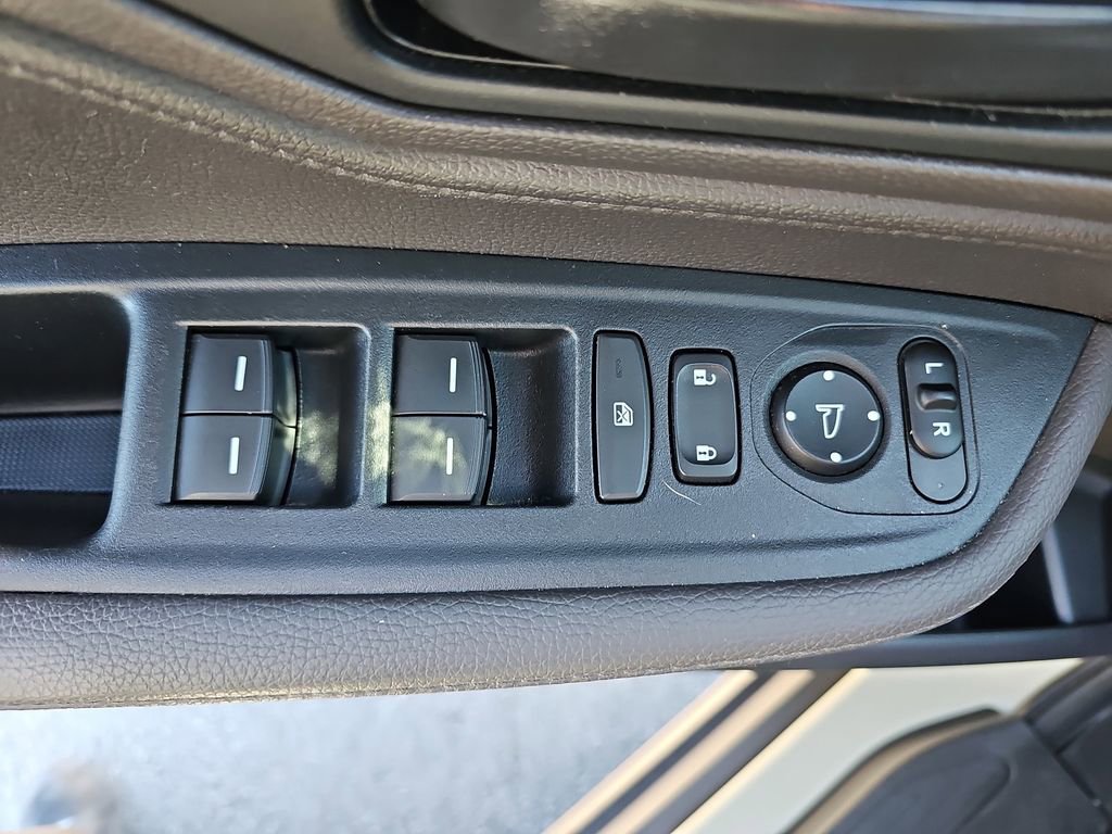 Used 2019 Honda Odyssey EX-L image 32