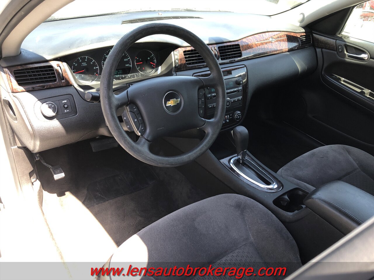 Used 2016 Chevrolet Impala LT image 10