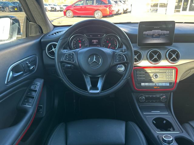 Used 2018 Mercedes-Benz CLA 250 image 20
