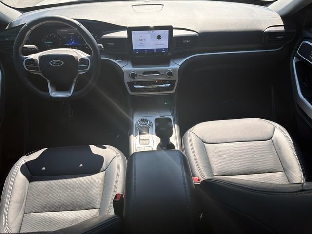 Used 2021 Ford Explorer XLT RWD image 24