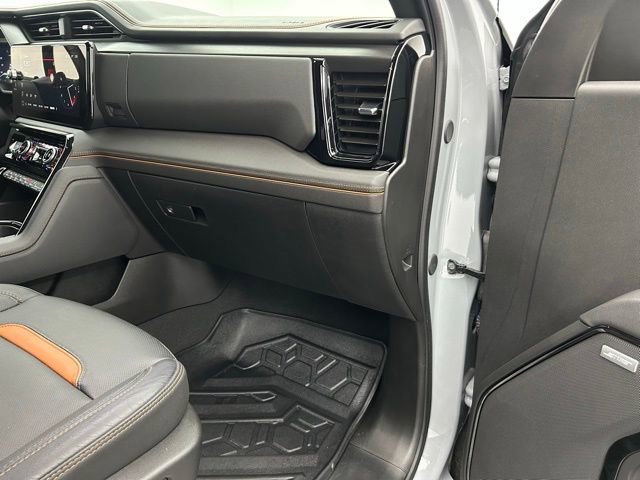 Used 2025 GMC Sierra 1500 AT4 w/ Technology Package image 36