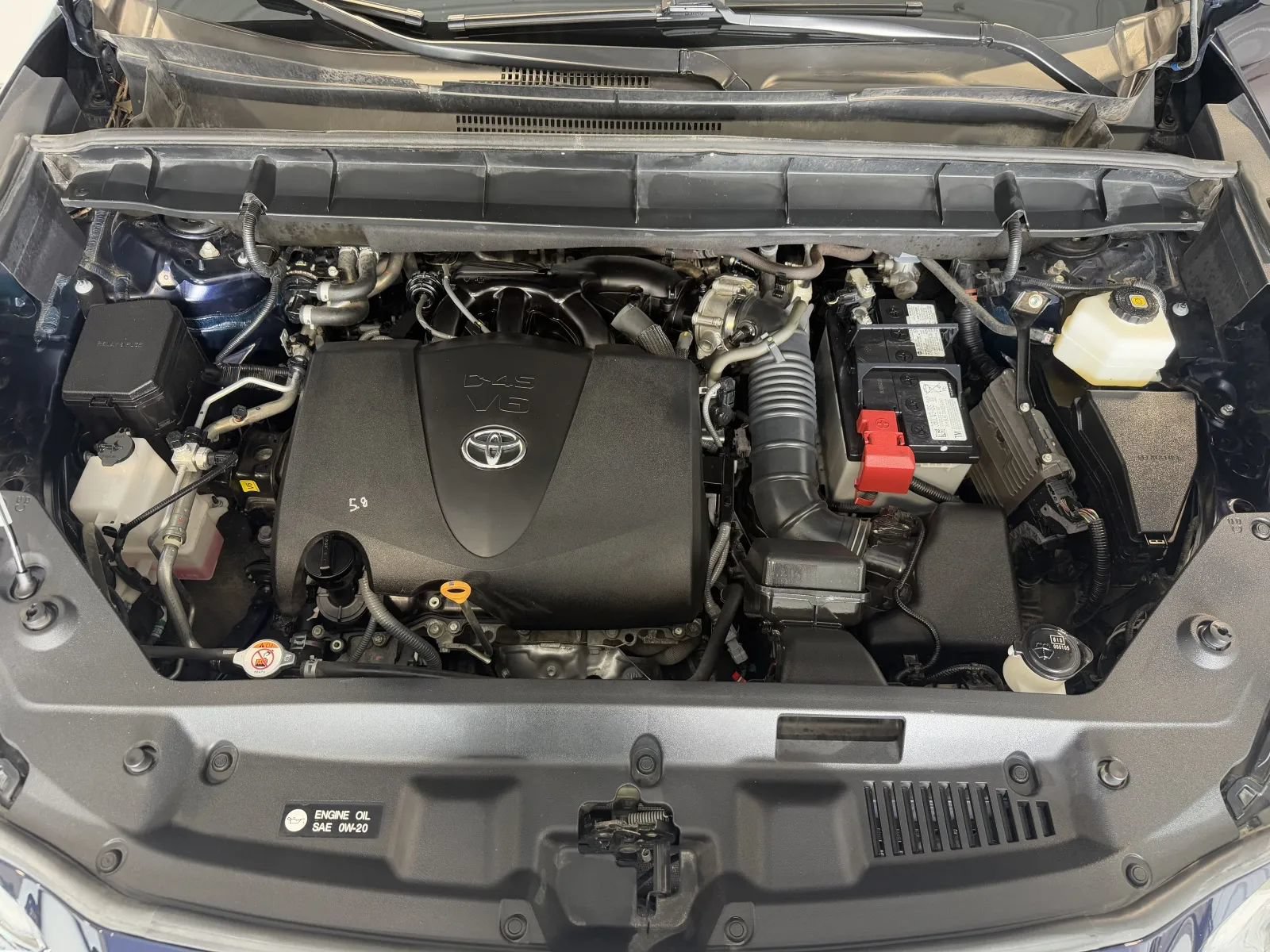 Used 2021 Toyota Highlander XLE AWD/4WD image 43