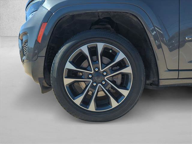 Used 2023 Jeep Grand Cherokee L Overland w/ Luxury Tech Group IV image 27