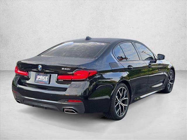 Used 2022 BMW 540i xDrive w/ M Sport Package AWD/4WD image 5