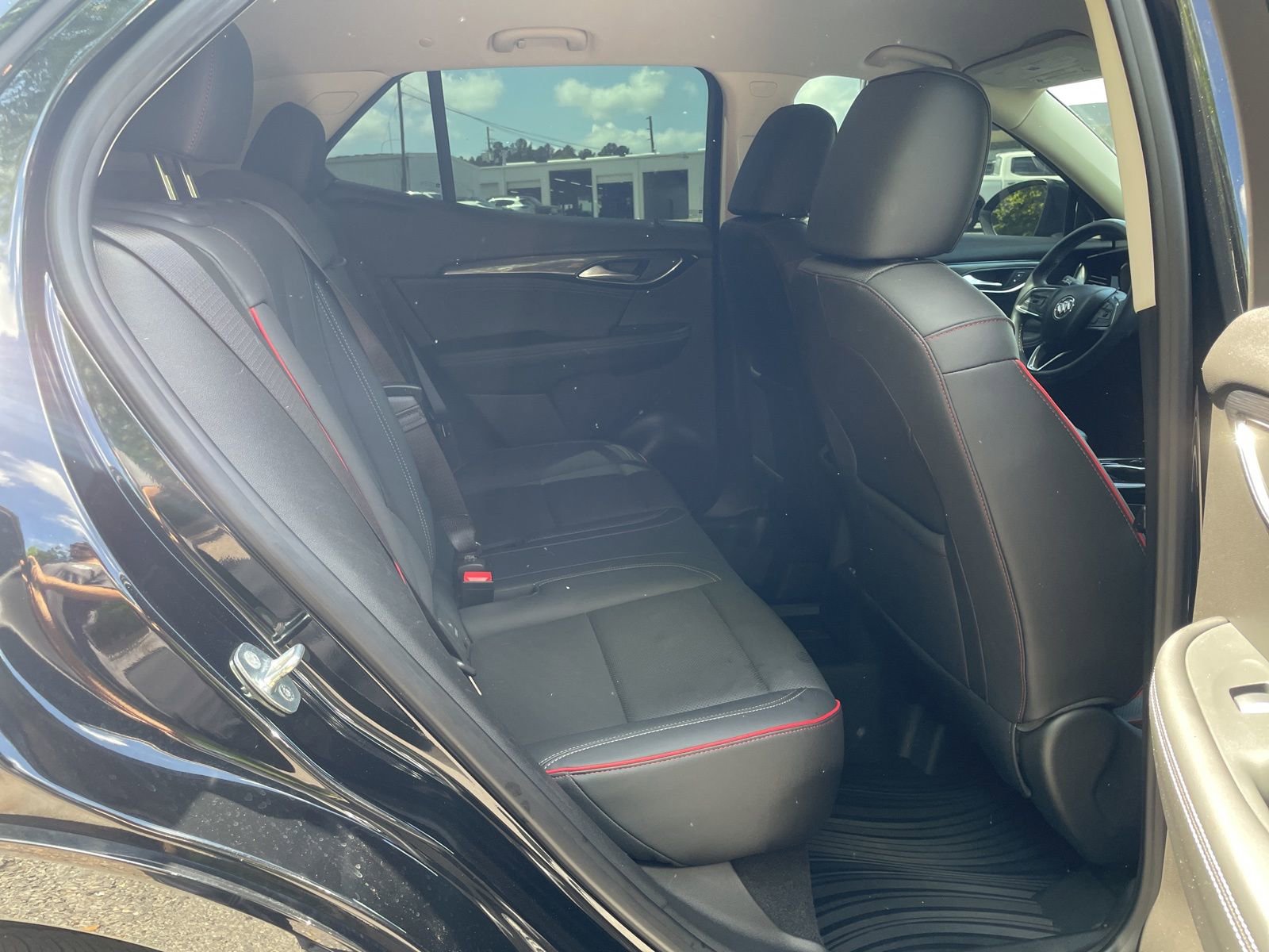 Used 2023 Buick Envision Essence w/ Sport Touring Package image 28