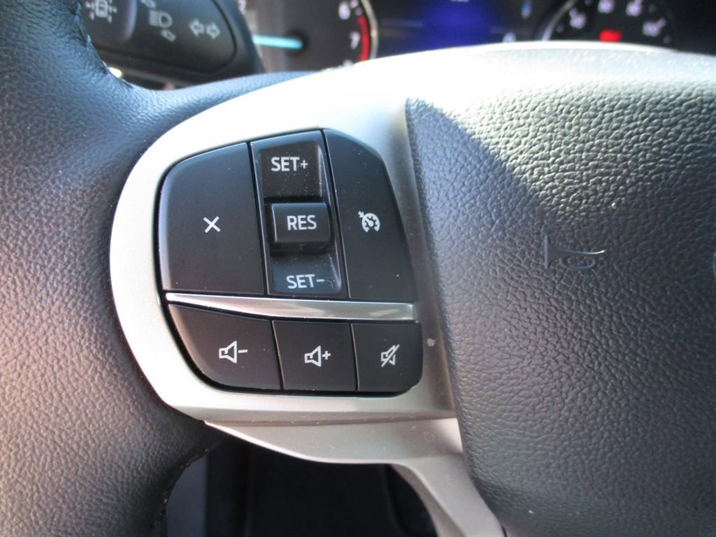 Used 2024 Ford Explorer XLT w/ Equipment Group 202A image 16