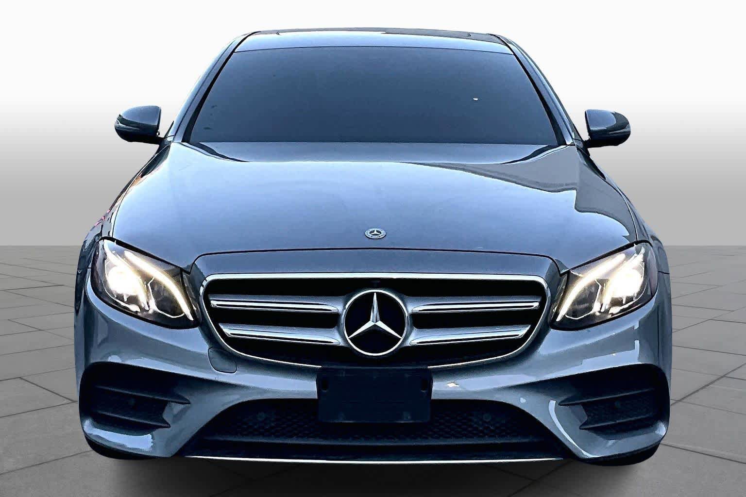 Used 2019 Mercedes-Benz E 450 4MATIC Sedan w/ Premium Package image 4