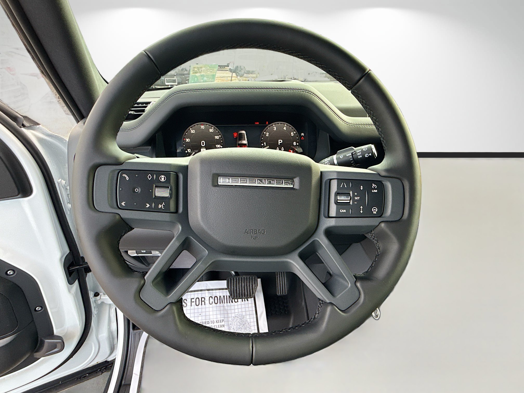 New 2026 Land Rover Defender 130 X-Dynamic SE AWD/4WD image 40