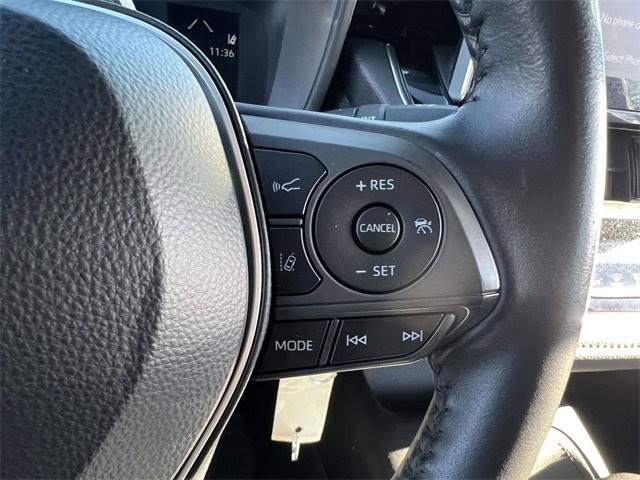 Used 2020 Toyota Corolla SE image 25