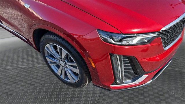 Certified 2025 Cadillac XT6 Premium Luxury image 10