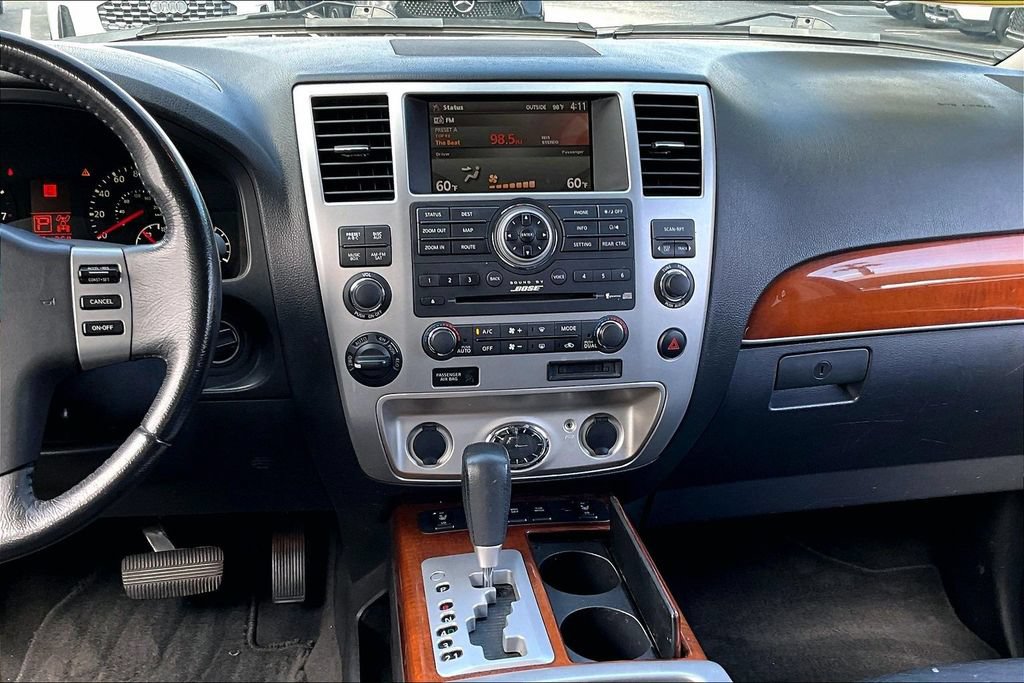 Used 2010 INFINITI QX56 4WD image 8