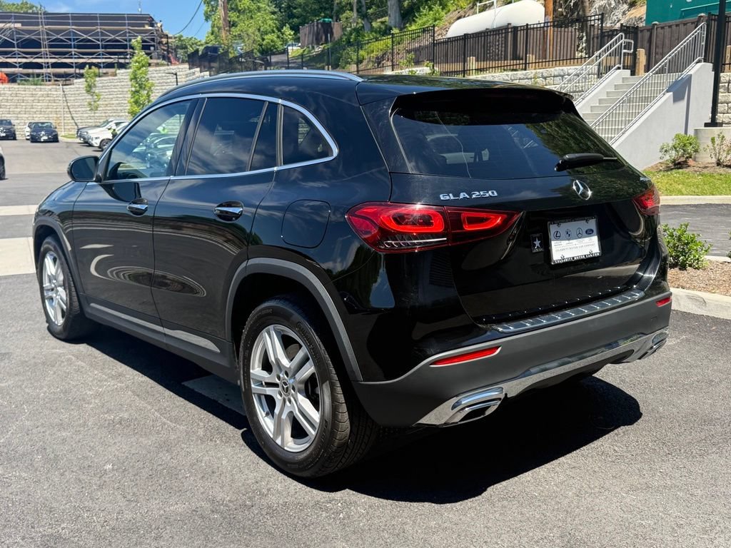 Used 2023 Mercedes-Benz GLA 250 4MATIC image 6