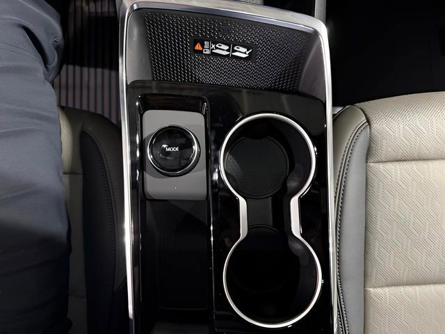 New 2026 Chevrolet Equinox LT w/ Convenience Package II image 23