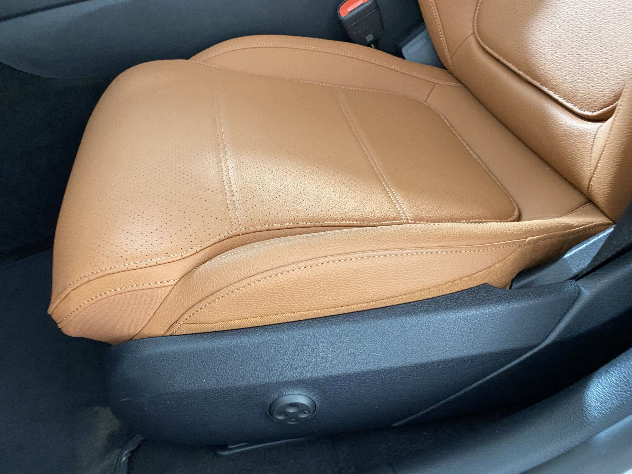 Used 2025 Mercedes-Benz C 300 C 300 image 12