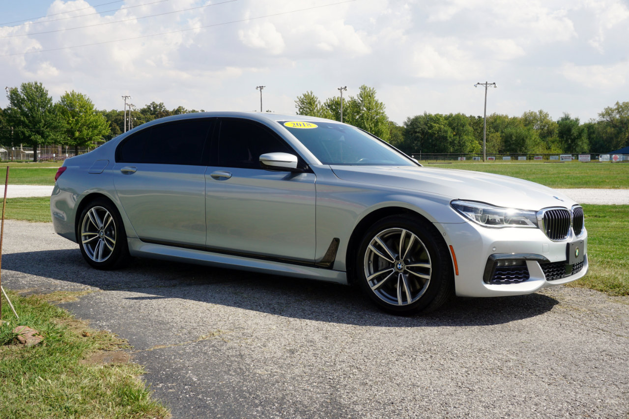 Used 2018 BMW 750i xDrive image 5