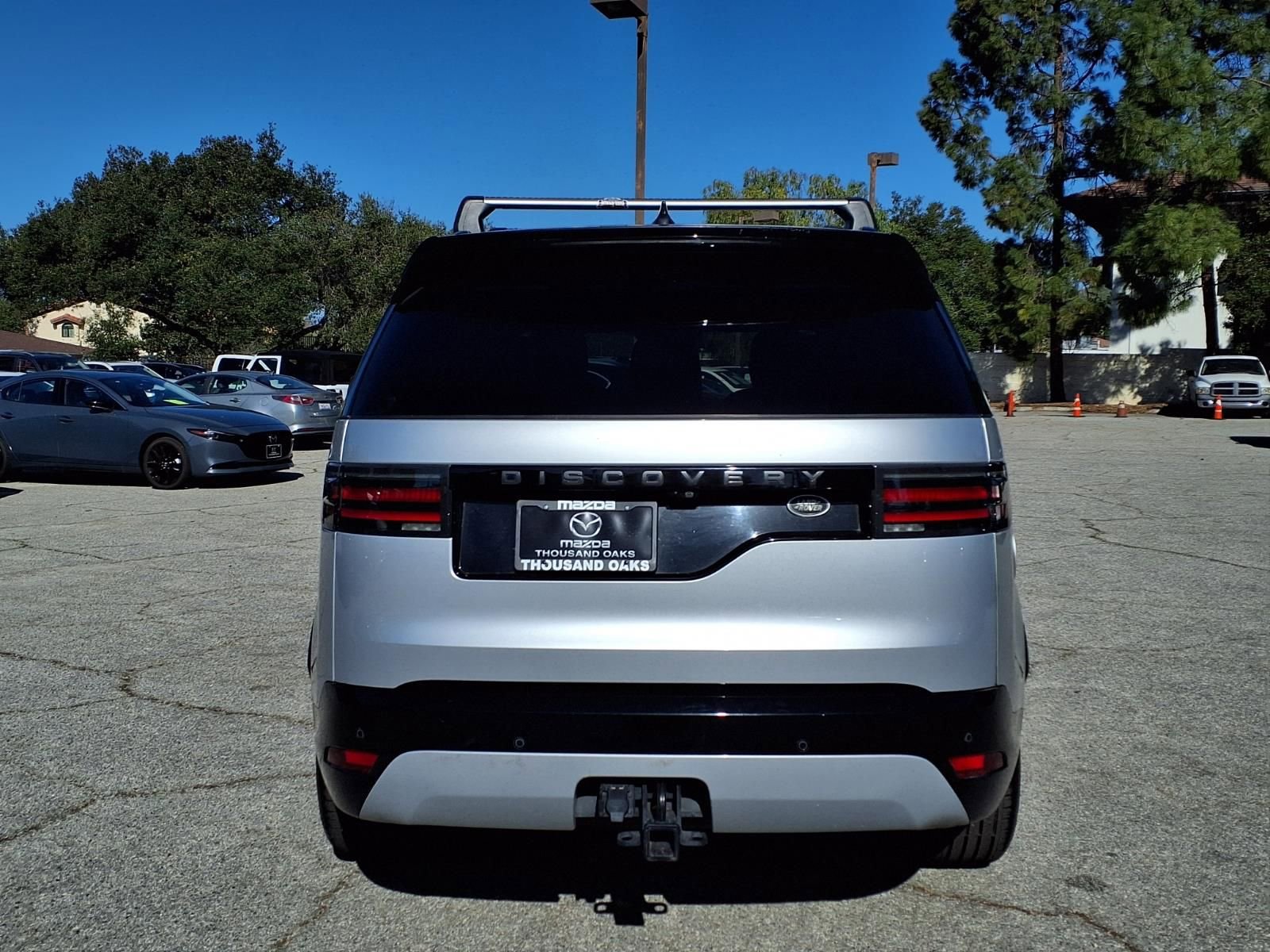 Used 2022 Land Rover Discovery S R-Dynamic AWD/4WD image 17