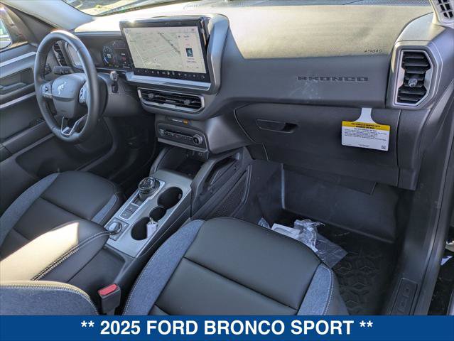 New 2025 Ford Bronco Sport Outer Banks w/ Sasquatch Outer Banks Package AWD/4WD image 20
