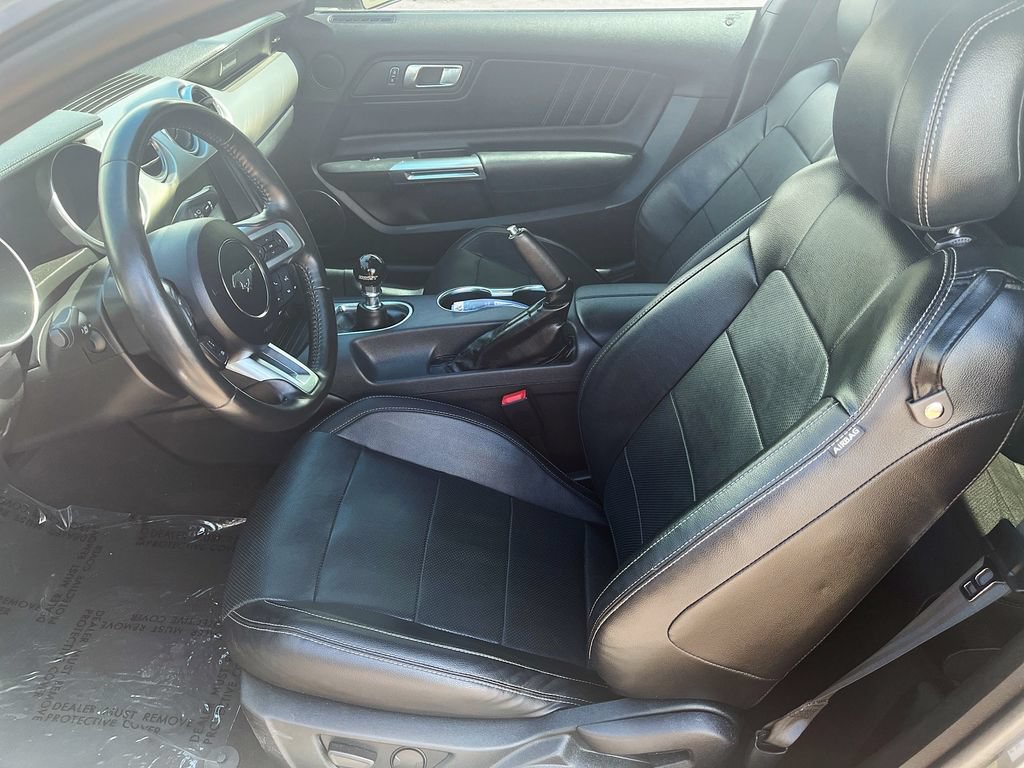 Used 2022 Ford Mustang GT Premium w/ Black Accent Package RWD image 21
