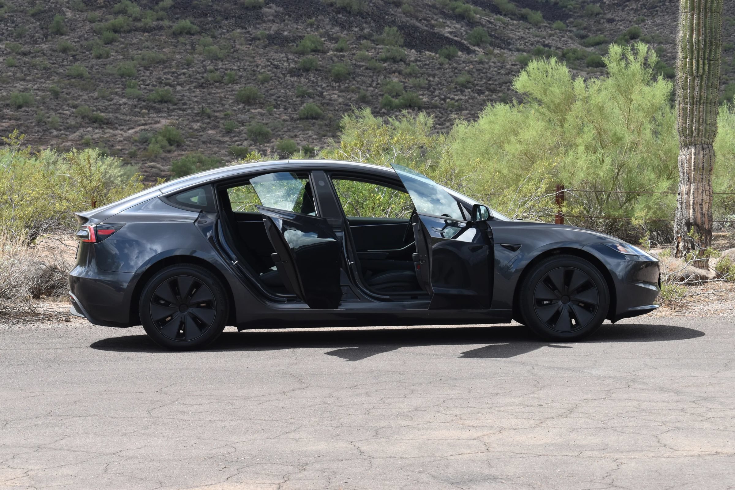 Used 2024 Tesla Model 3 Long Range AWD/4WD image 9