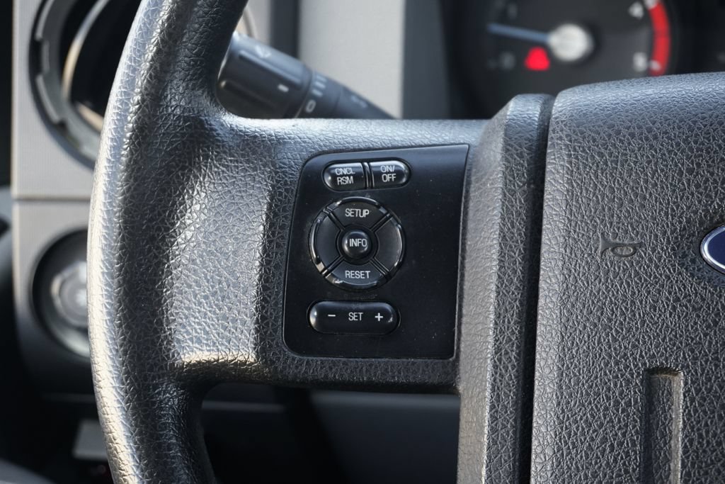 Used 2016 Ford F650 2WD Crew Cab Super Duty image 32