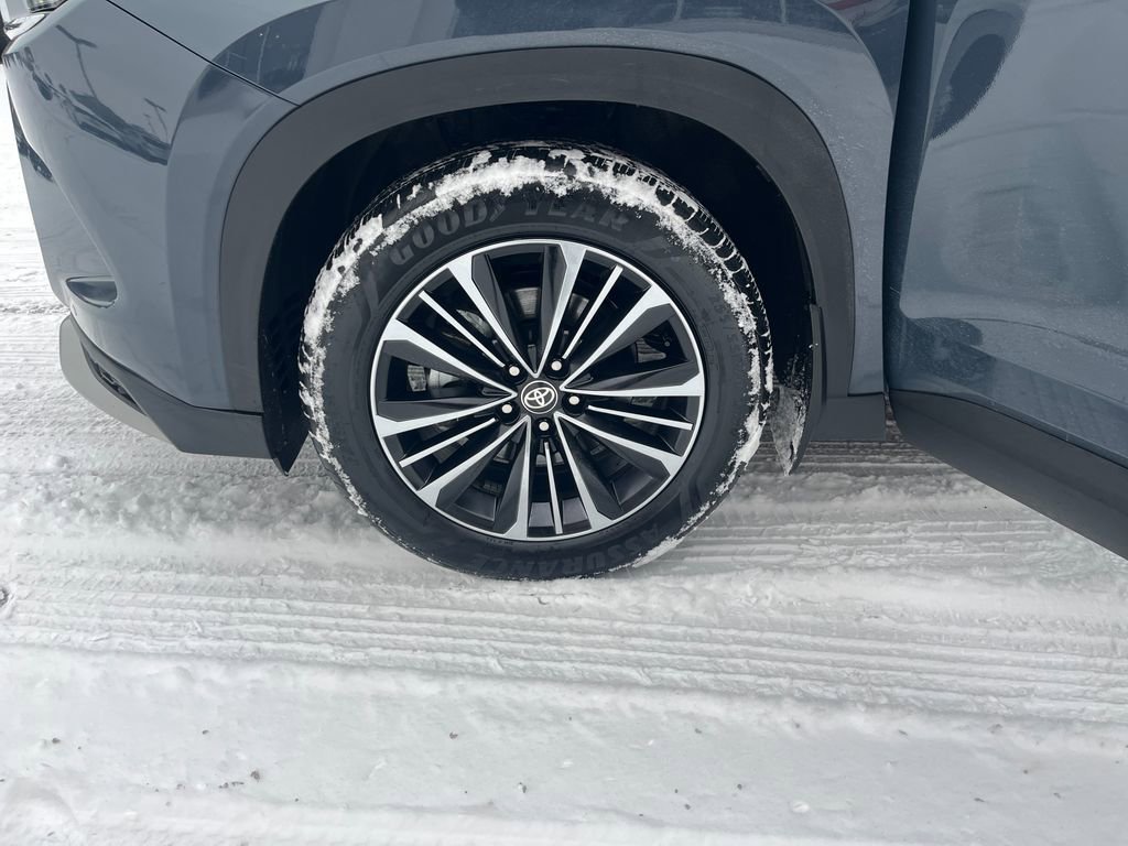 Certified 2024 Toyota Grand Highlander AWD Hybrid image 26