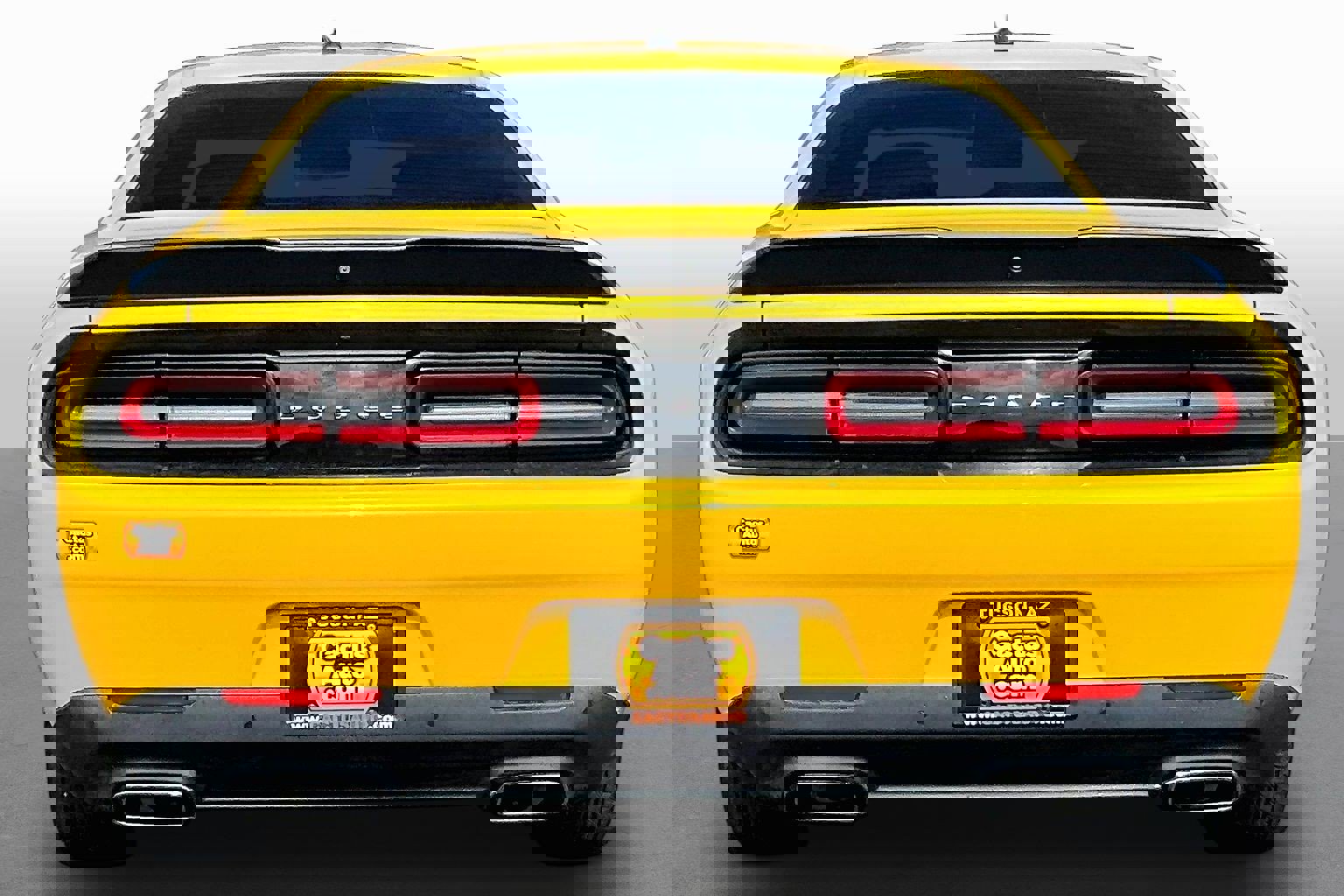 Used 2018 Dodge Challenger SXT w/ Blacktop Package image 4