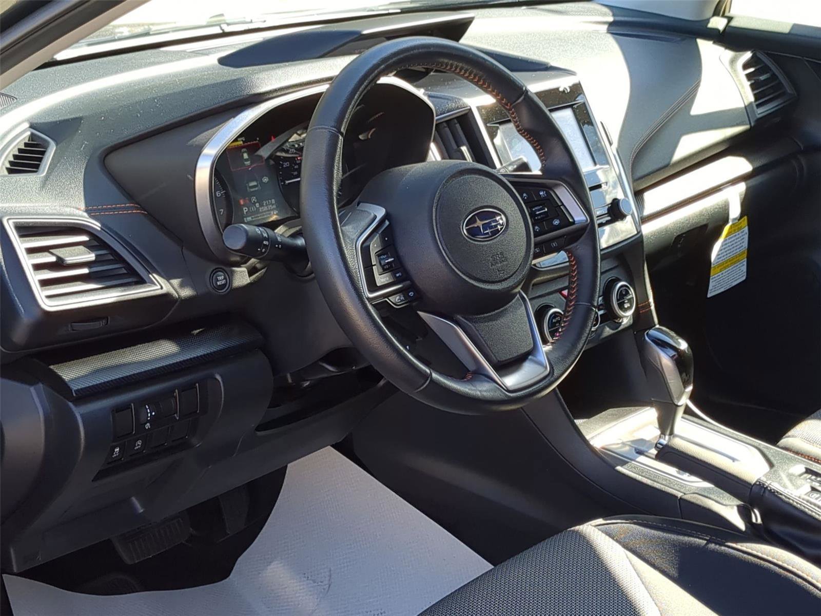 Used 2022 Subaru Crosstrek 2.0i Premium image 2