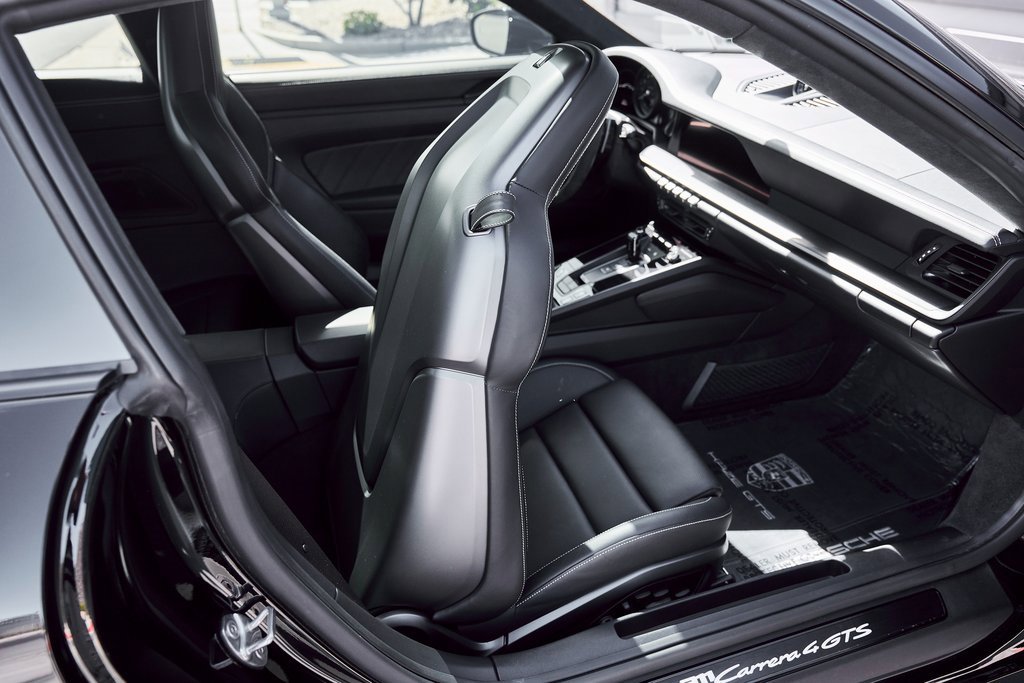 Used 2022 Porsche 911 Carrera 4 GTS w/ Premium Package image 41