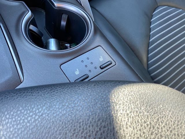 Used 2023 Toyota Camry SE FWD image 10